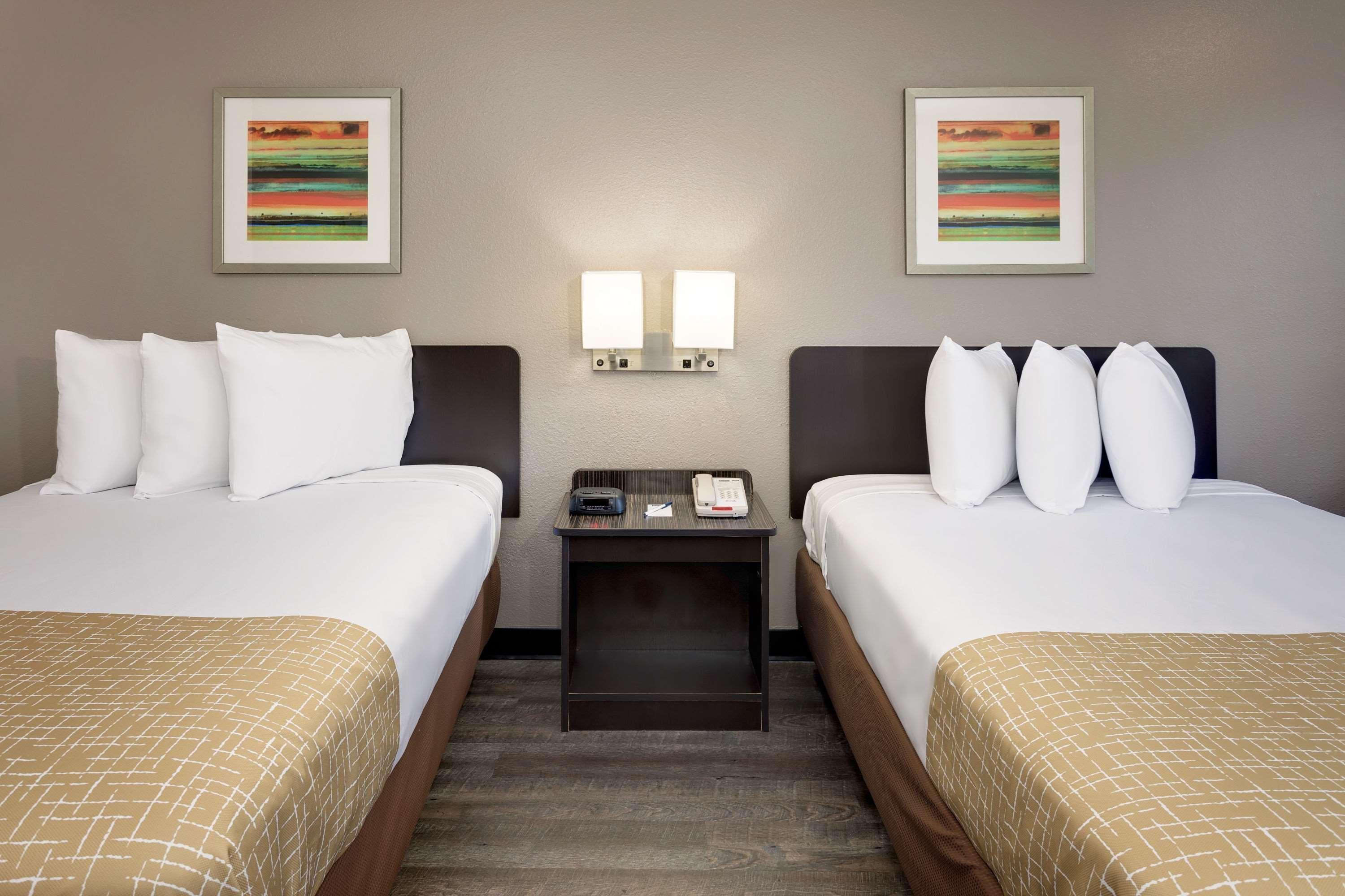 Travelodge By Wyndham College Park Exteriér fotografie